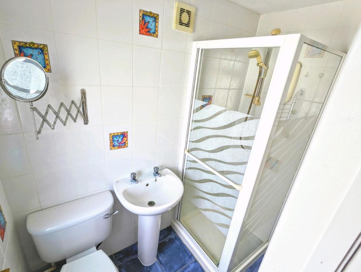 Stunning 4Br House With Free Parking - By Innit Brighton Exterior photo